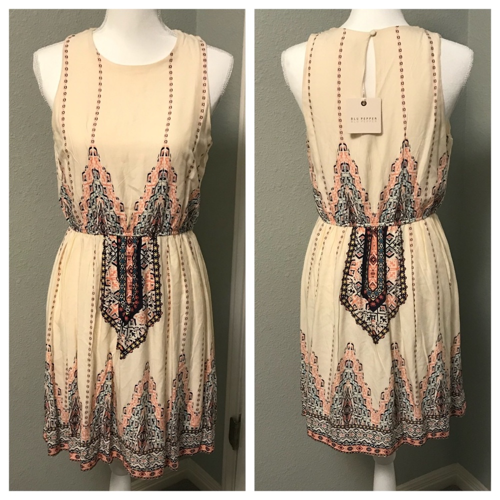 NWT Blu Pepper Ivory/Multi Boho Dress - Sz M